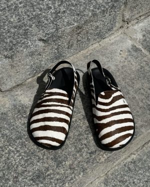 Tiger clogs