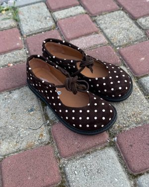 Anatomical ballet flats