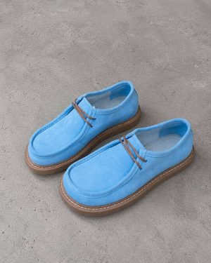 Anatomical loafers