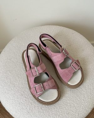 Яскраві сандалі